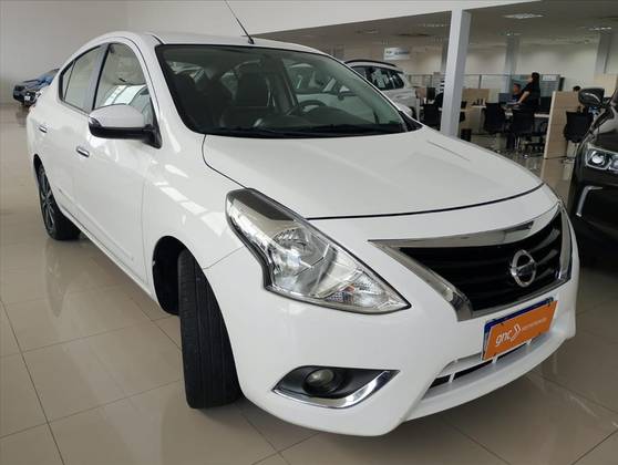 NISSAN VERSA 1.6 16V FLEXSTART UNIQUE 4P XTRONIC